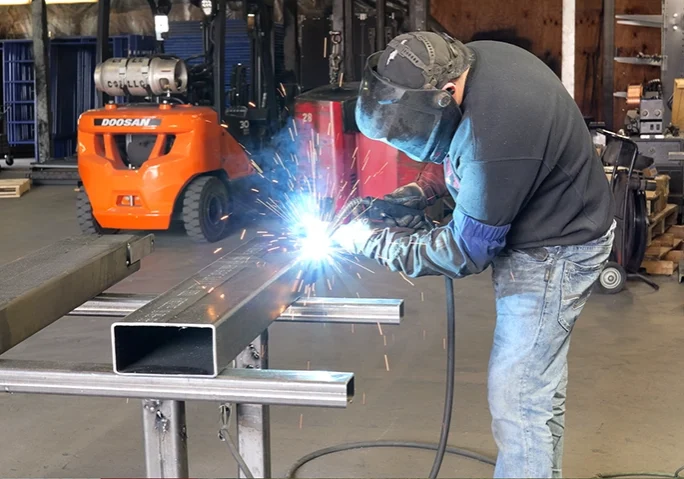 shop-welding shop-welding
